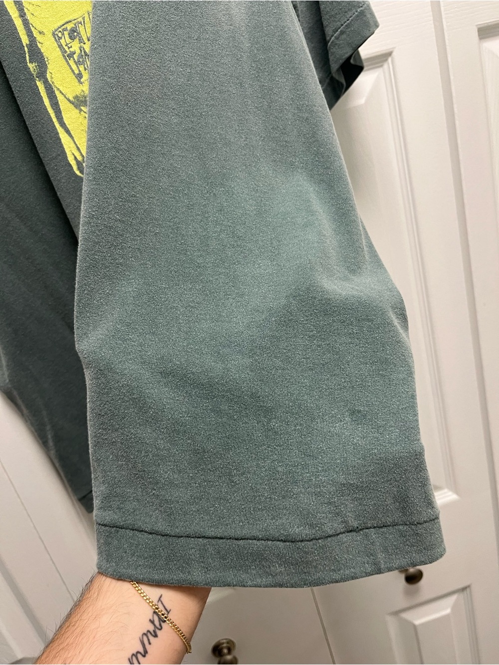 1990s Pearl Jam FUTURE T-shirt - Picture 5 of 16